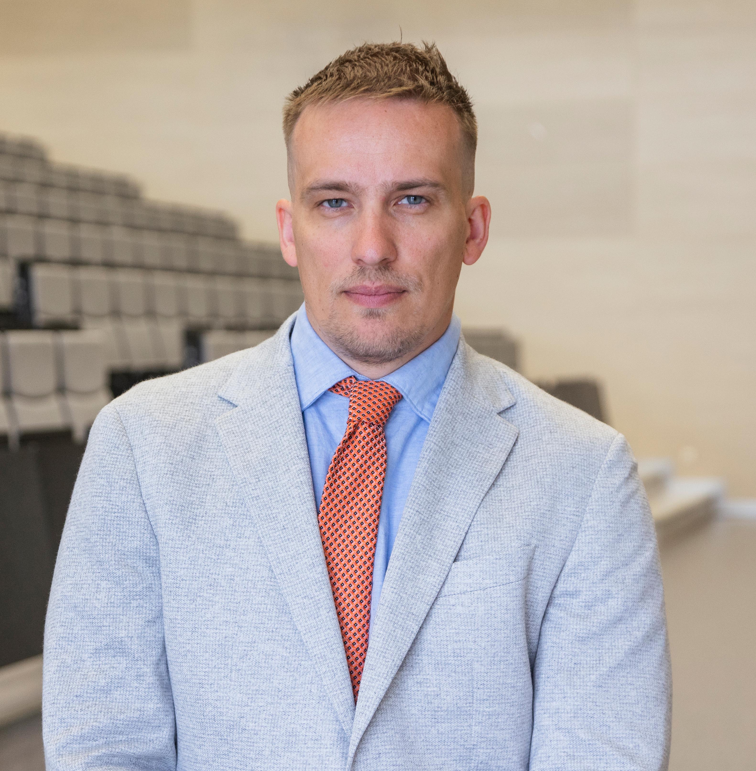 faculty-banner-photo