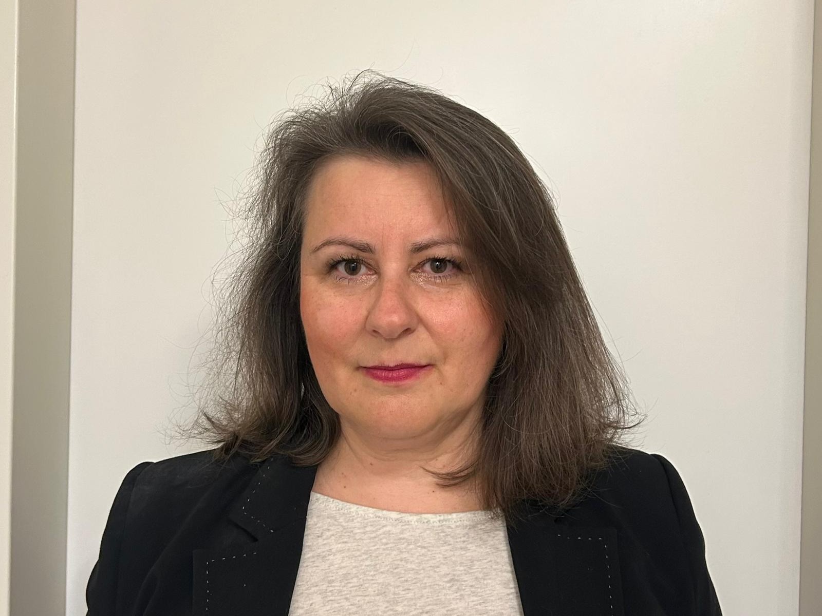 Pozvánka na prednášku Mgr. Anny Hurajovej, PhD. s názvom „Falošní priatelia alebo Zradné slová v angličtine a slovenčine“