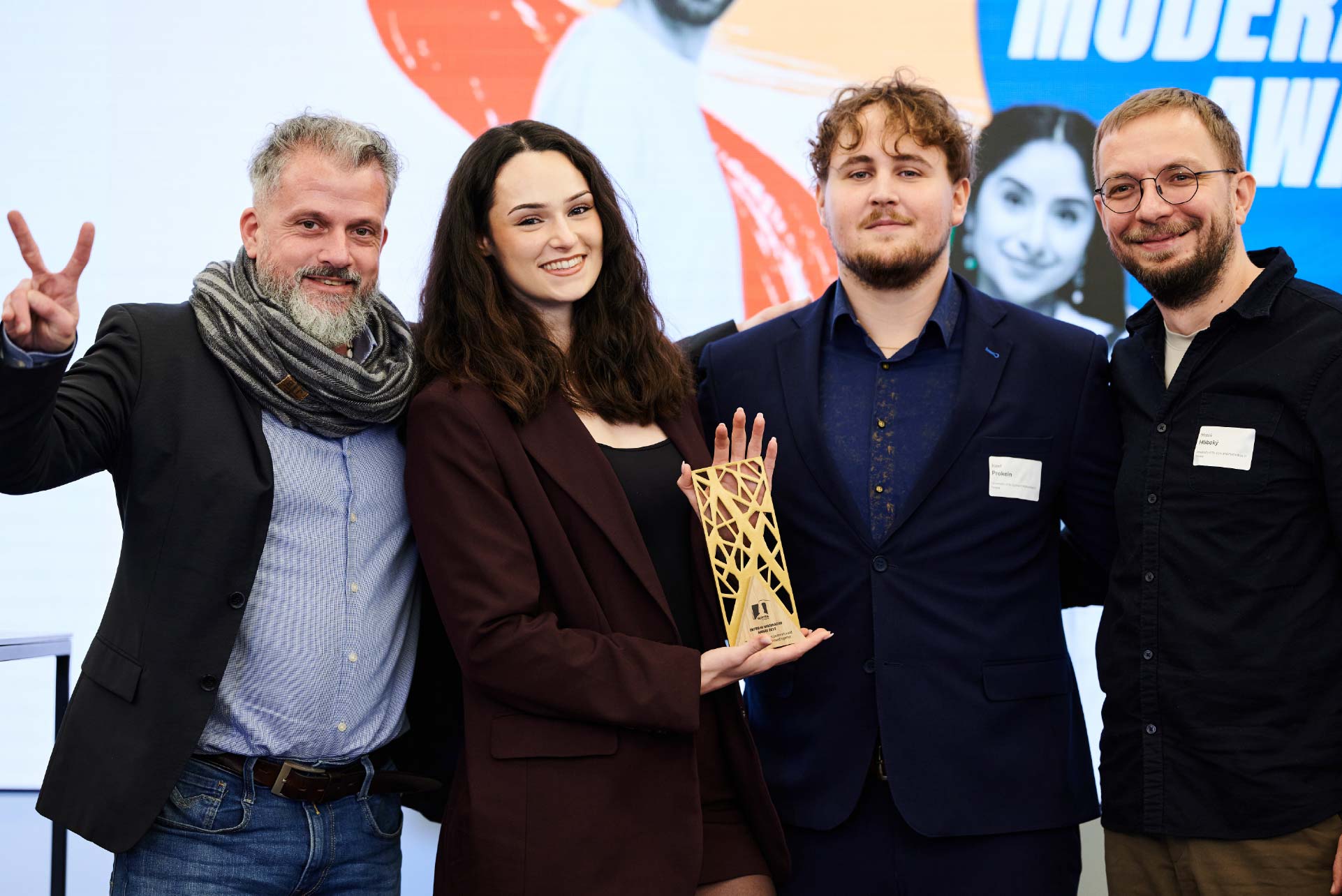 Kreatívci z Kabinetu kreativity z FMK UCM priniesli zlato z Bruselu