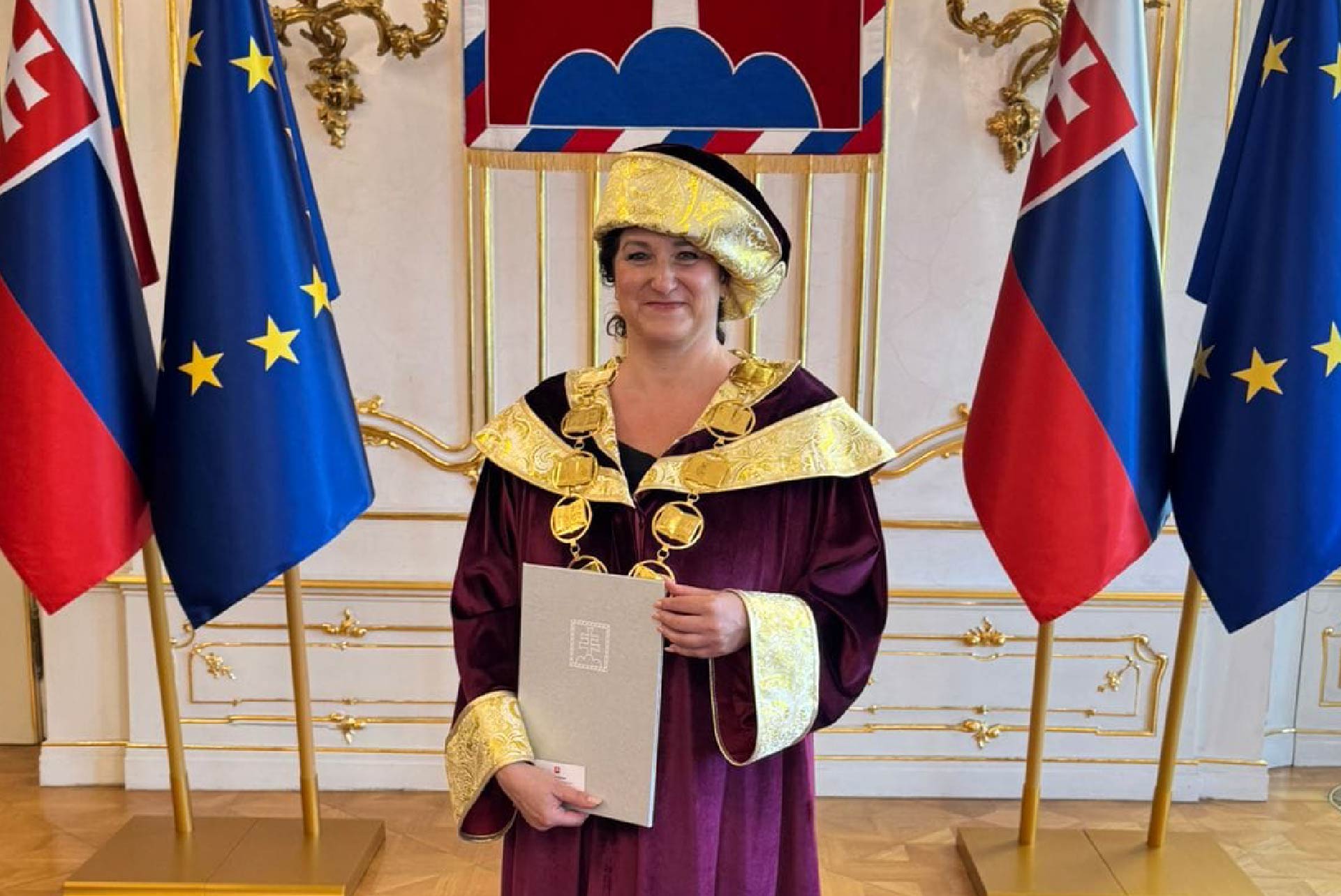 Prezident vymenoval docentku Ivetu Dirgovú Luptákovú za rektorku UCM