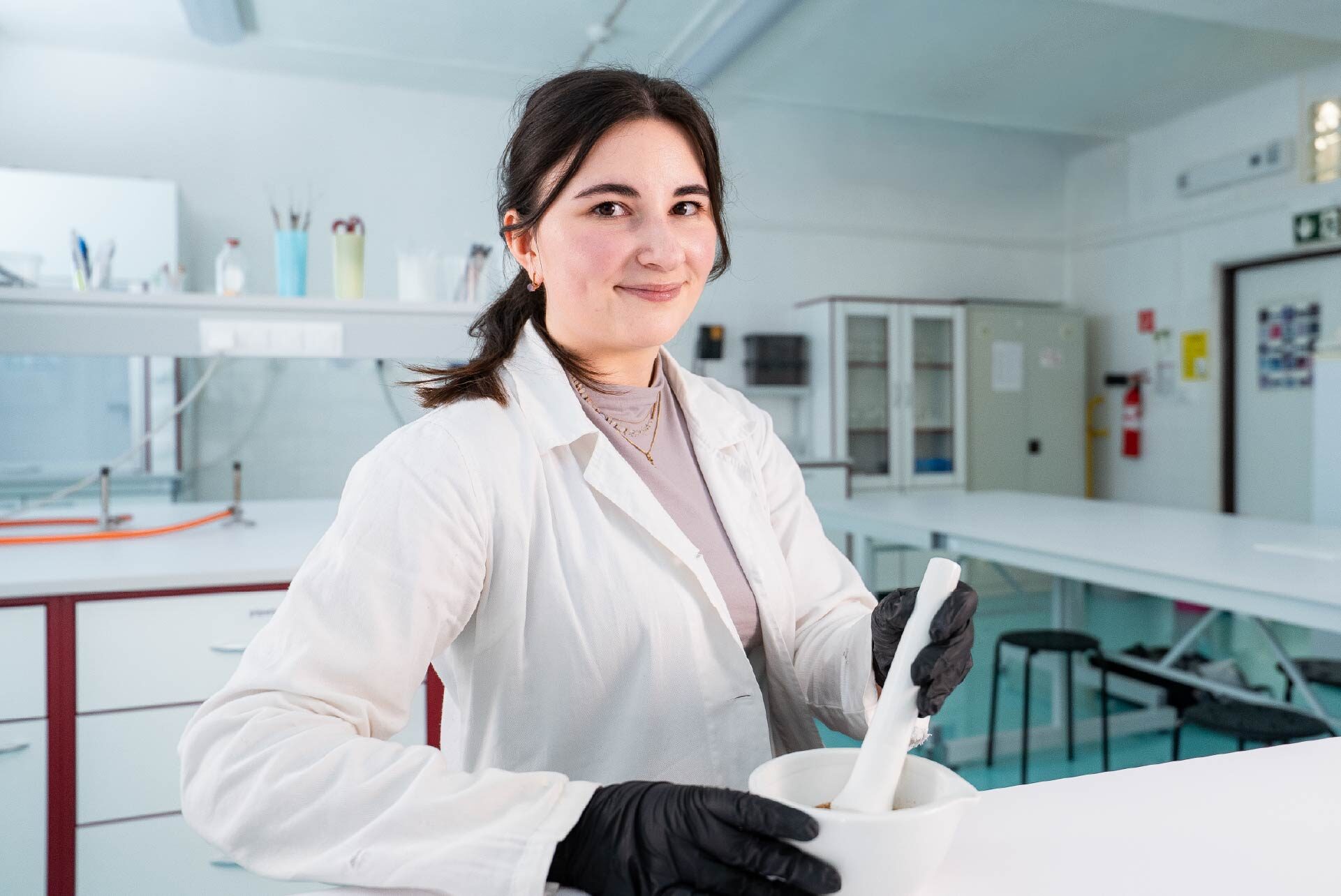 Vyberte sa na cestu za experimentmi a novými technológiami do SmartLabu UCM