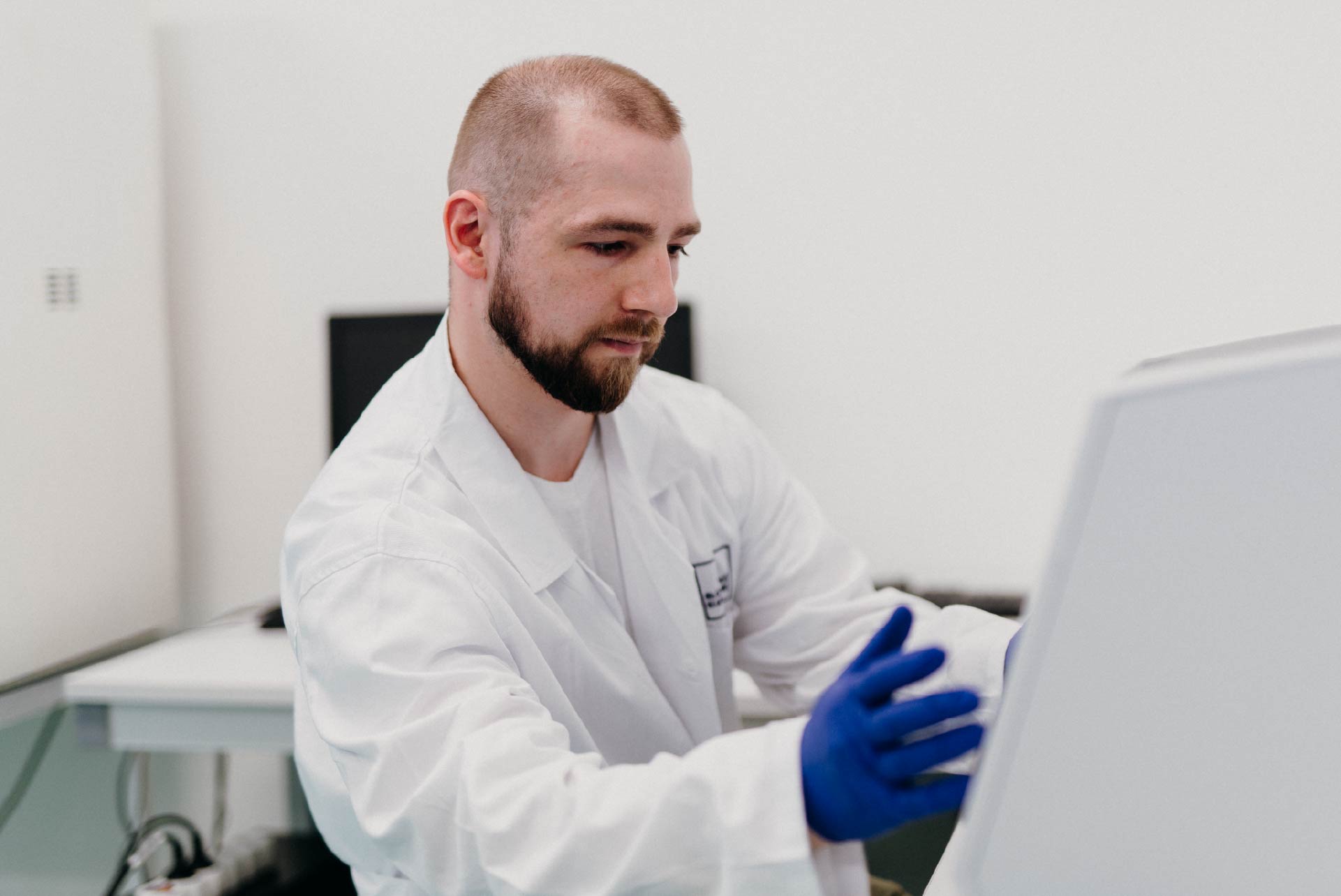 Italian universities do not have better technical facilities. In Slovakia, however, I lack their self-confidence, says biotechnologist Milan Karas