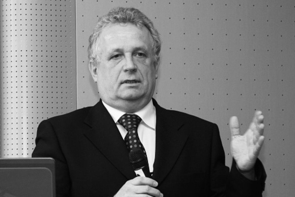 Opustila nás výnimočná osobnosť vedy - profesor Jaromír Pastorek