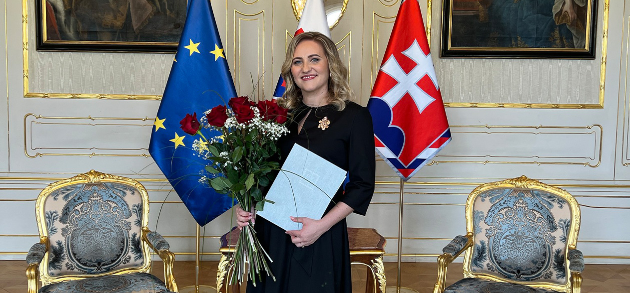 Article Header Image