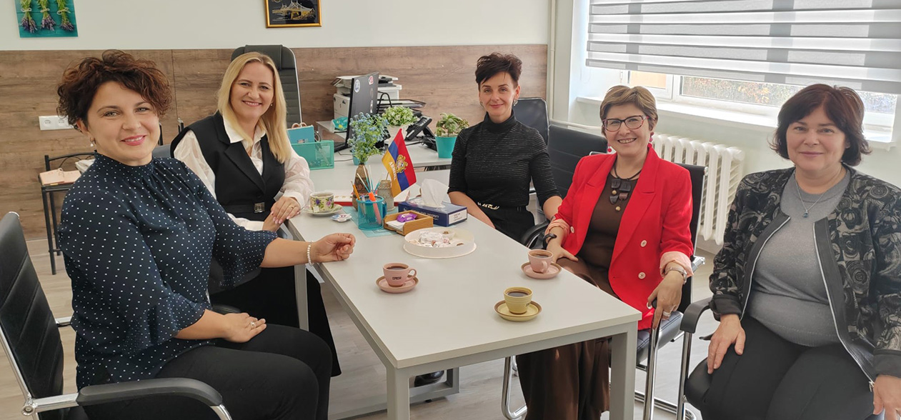 Article Header Image